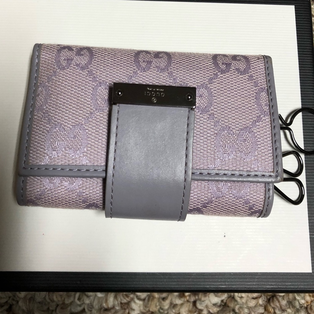 Gucci Key Case - image 2